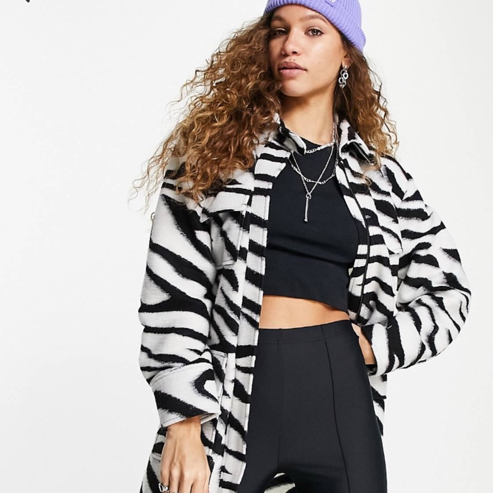 • NWT • ASOS TopShop $148 Long Zebra Jacket - Picture 3 of 6